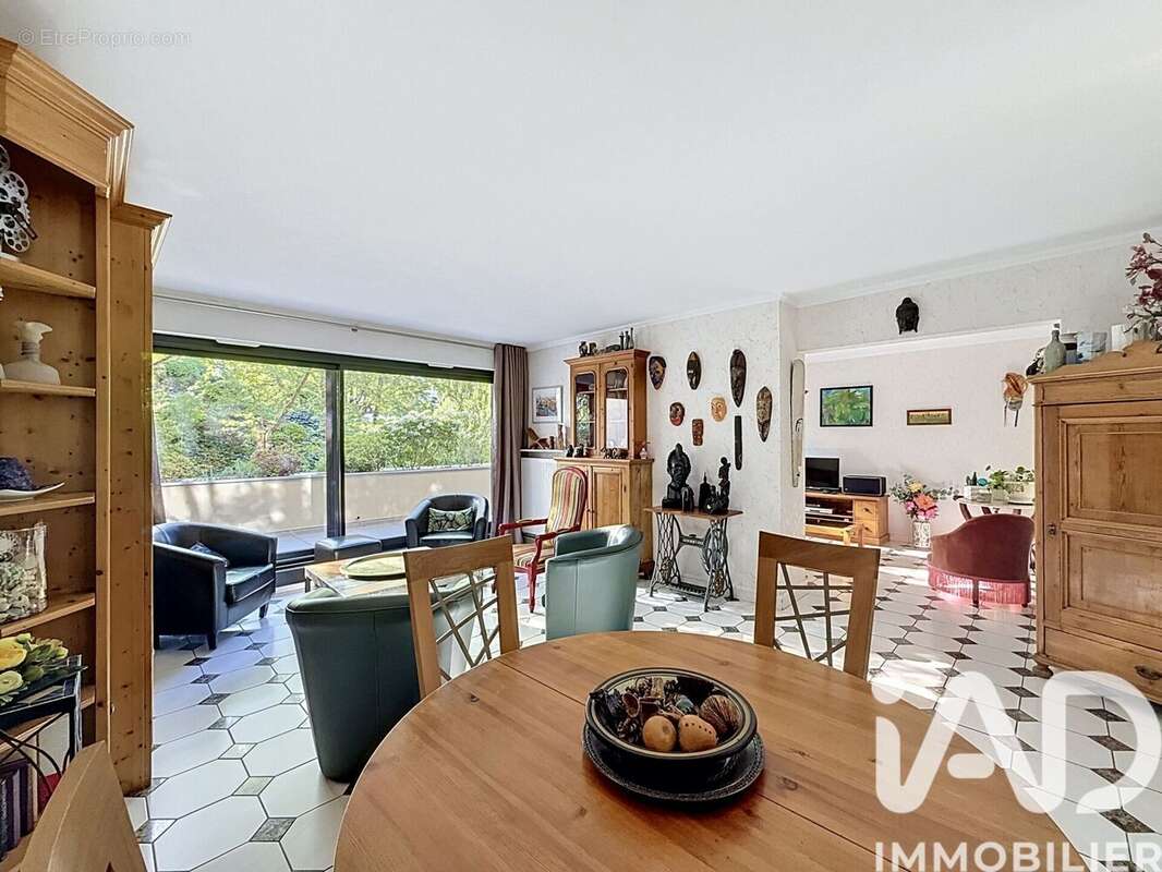 Photo 5 - Appartement à VERRIERES-LE-BUISSON