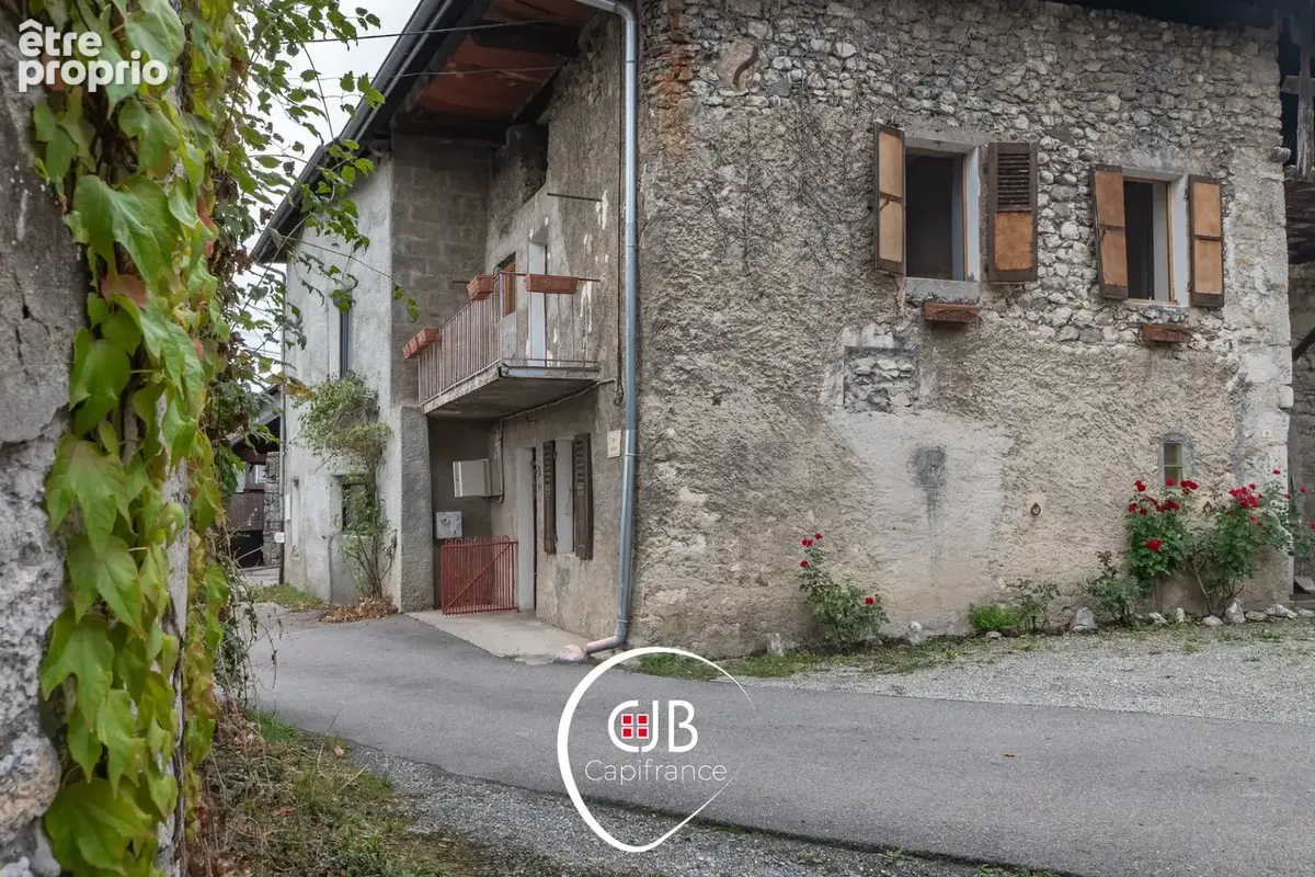 Cruet – Maison 62 m² avec atelier, jardin et combles aménageables - photo 21