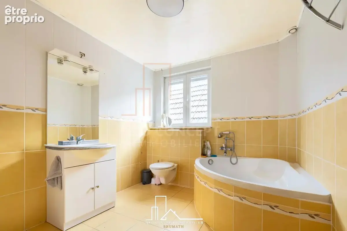 Maison de ville avec garage, cave, 5-6 chambres, sans travaux - photo 19