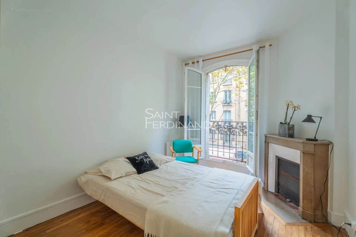 Appartement à CLICHY