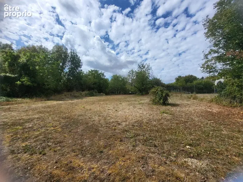 Terrain 1316 m² à Tavers  - photo 5