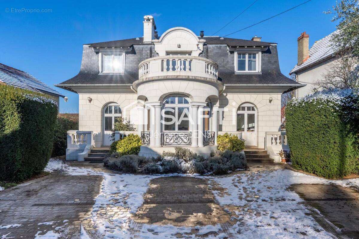 Photo 1 - Maison à POISSY