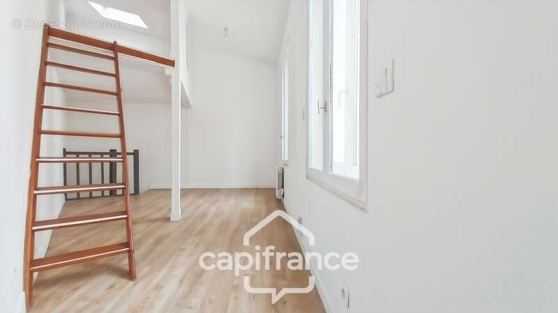 Maison à MONTREUIL