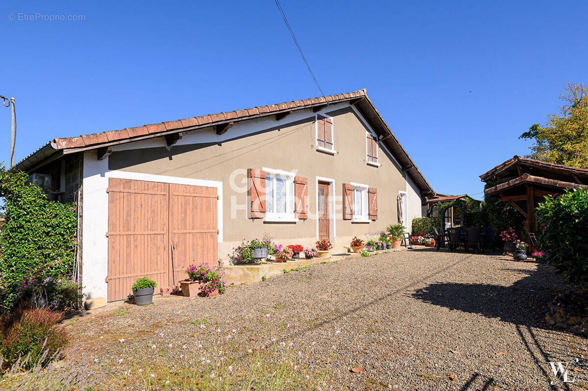 Maison à GRENADE-SUR-L'ADOUR