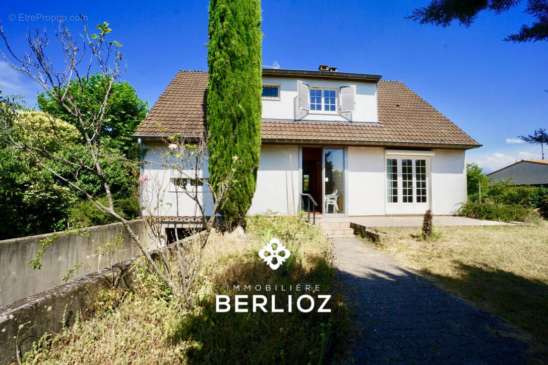 Maison à ROMANS-SUR-ISERE
