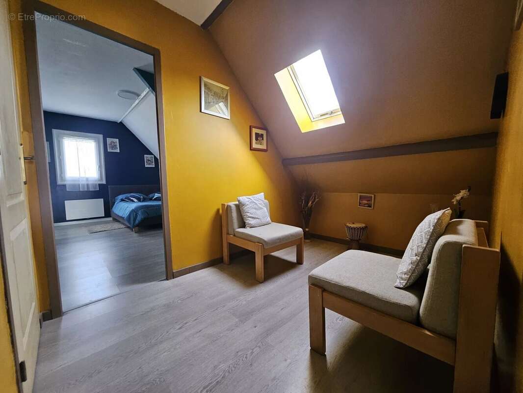 Maison à VAL-DE-REUIL