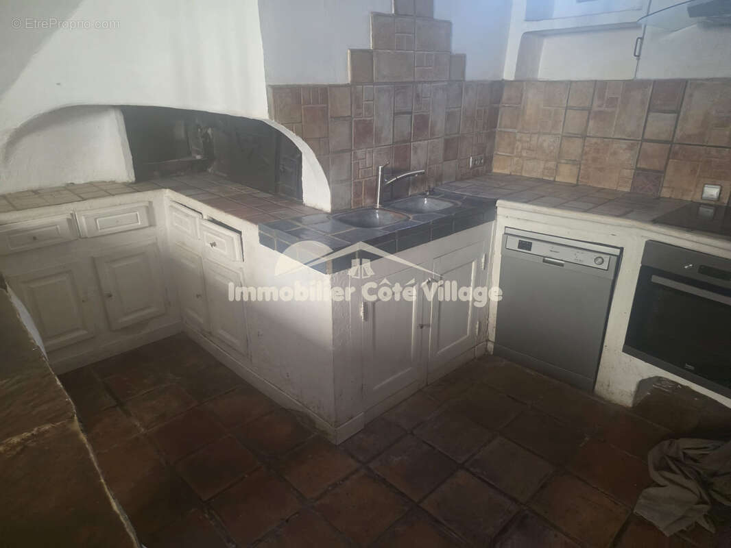 Appartement à TOUET-DE-L'ESCARENE