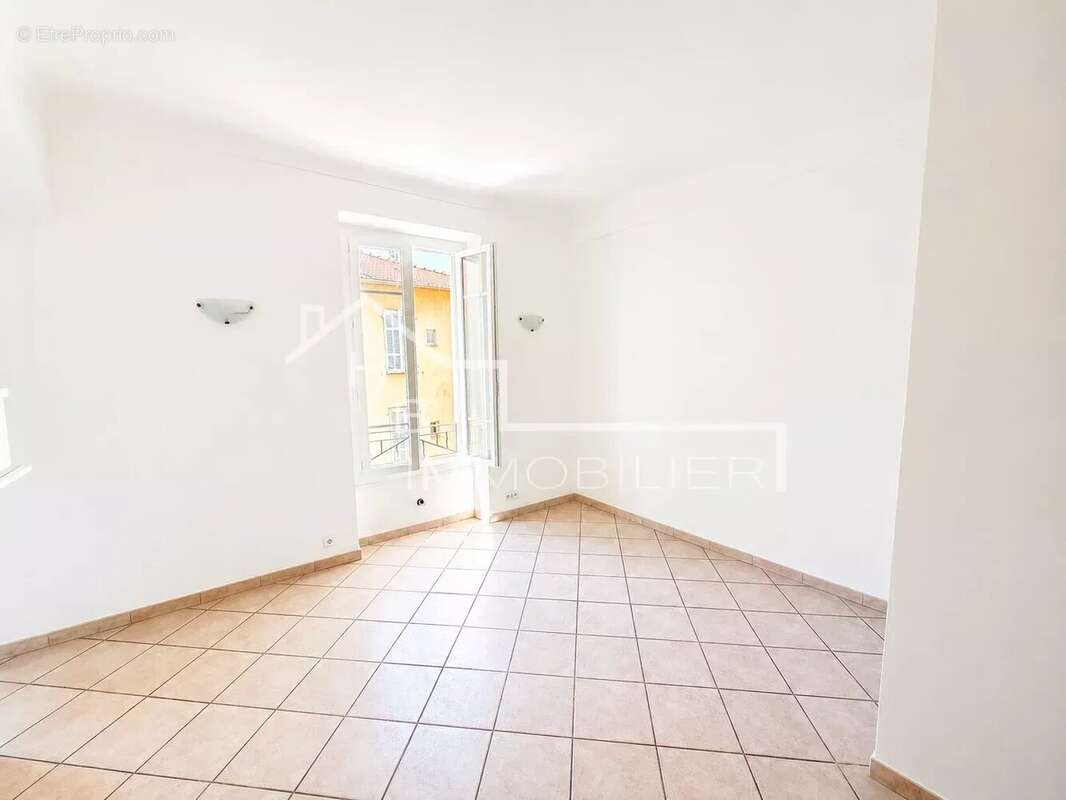 Appartement 47 m² à Nice  - photo 3