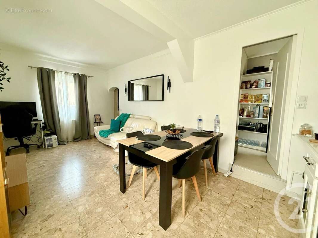 Maison 40 m² à Argenteuil  - photo 3