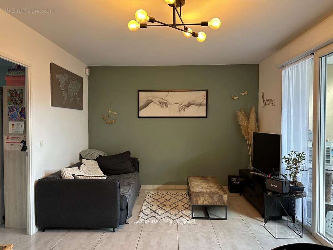 Appartement à MEYREUIL