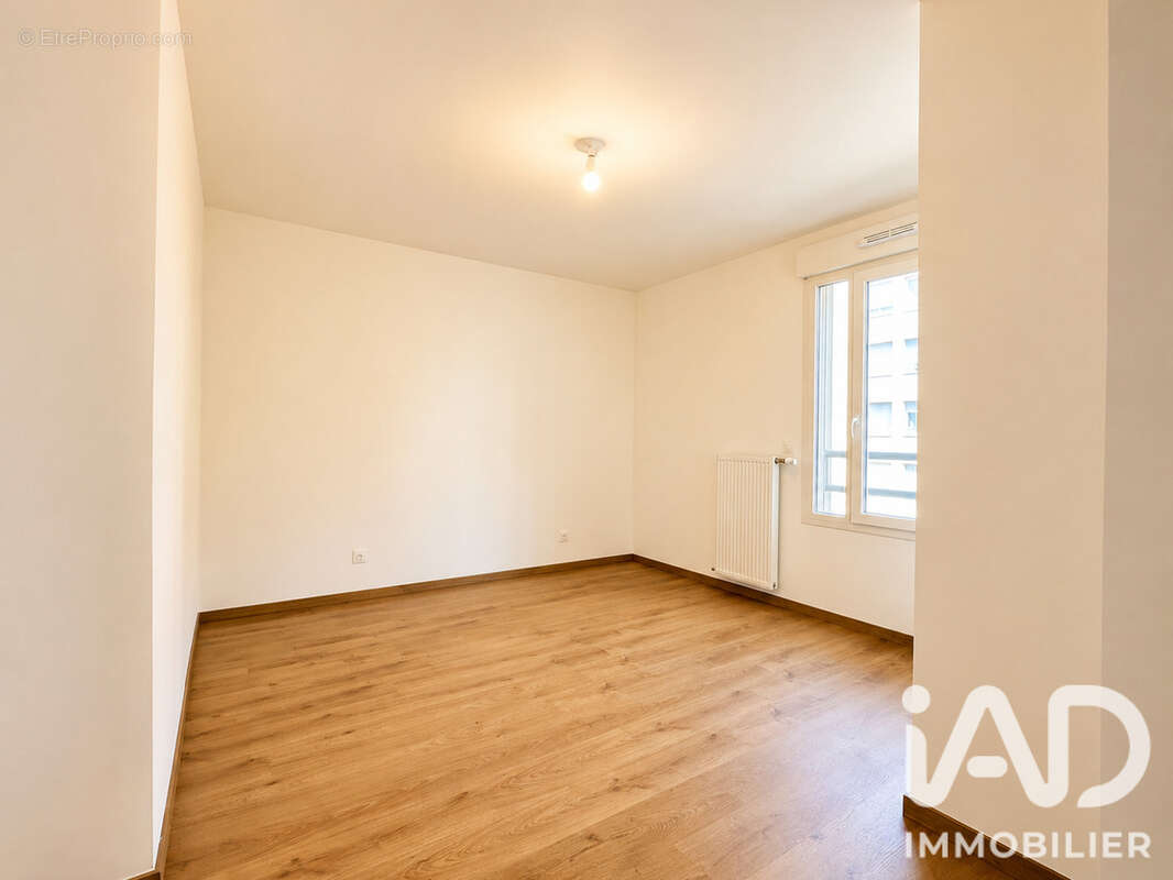 Appartement 62 m² à Annemasse  - photo 8