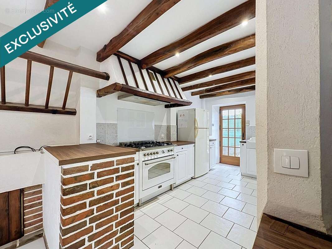 Maison 185 m² à Saint-Loup-D'ordon  - photo 4