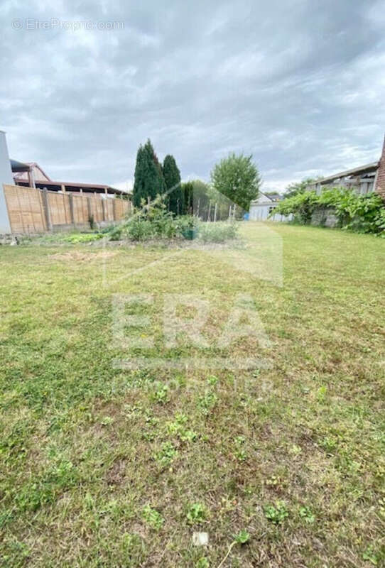 Terrain à PONT-A-VENDIN