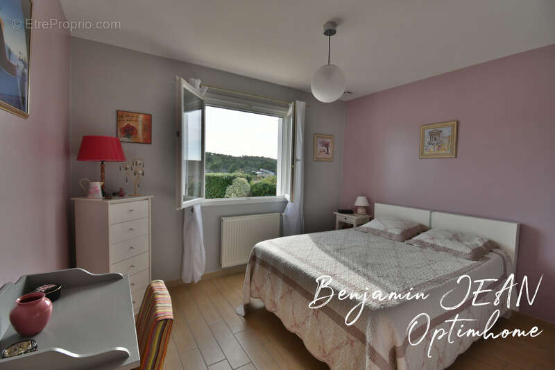 Maison à NISSAN-LEZ-ENSERUNE