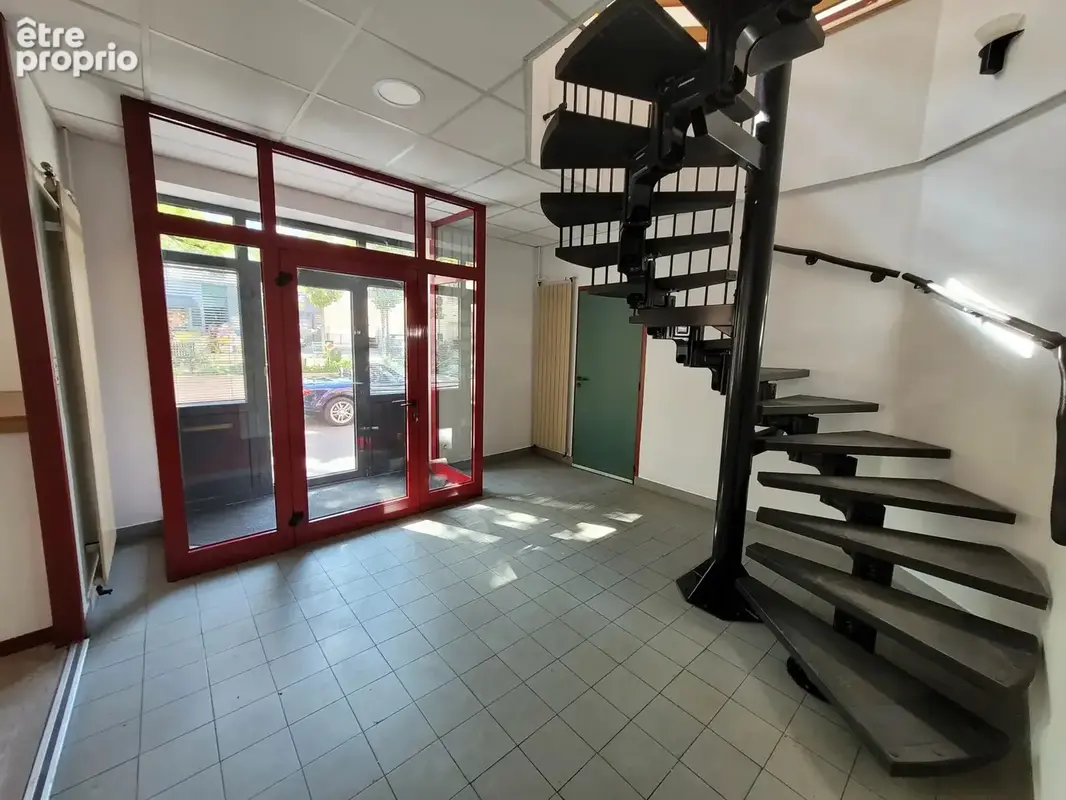 Appartement à Macon  - photo 9
