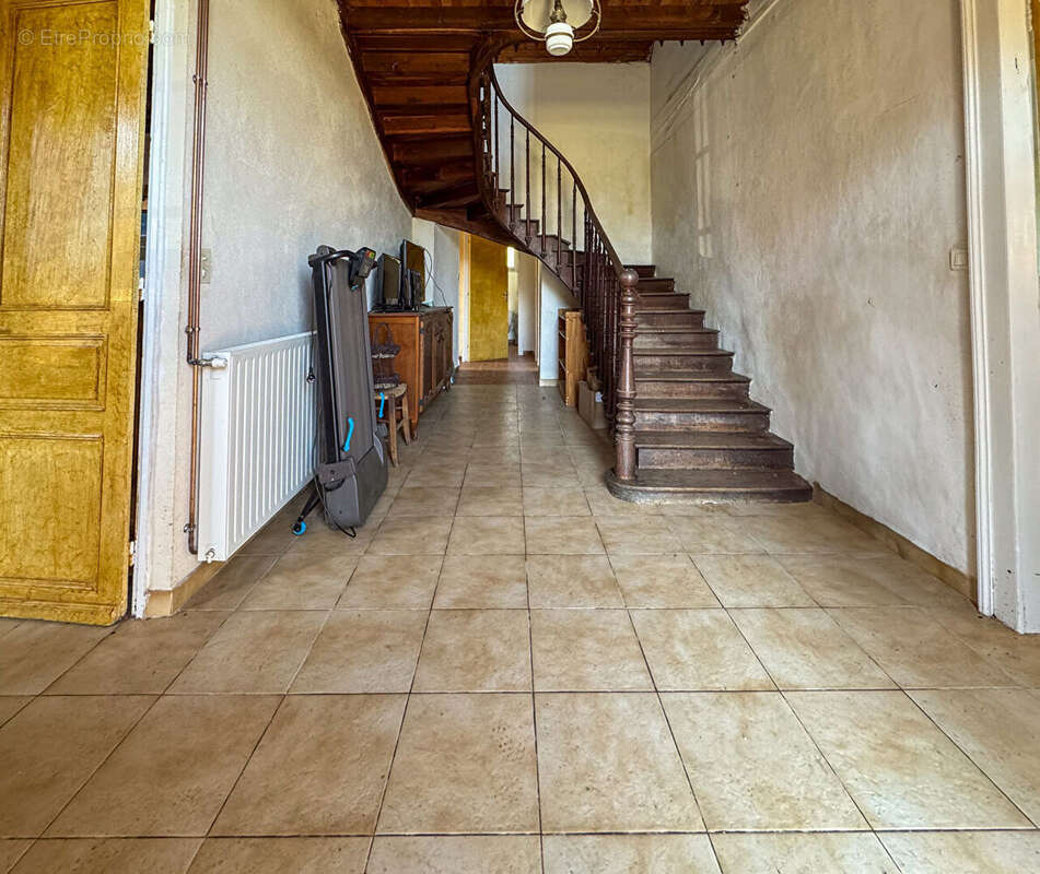 Maison à BENTAYOU-SEREE