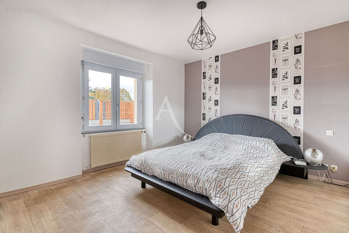 Maison à SAINT-GEORGES-SUR-LOIRE