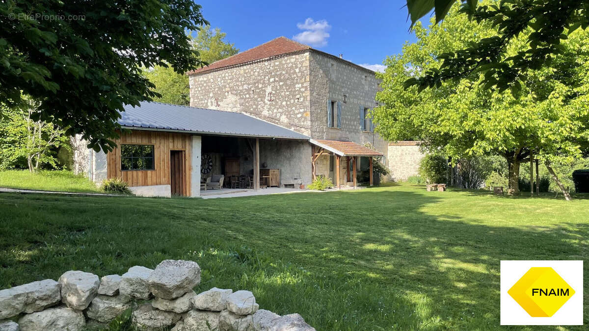 Maison à TAYRAC