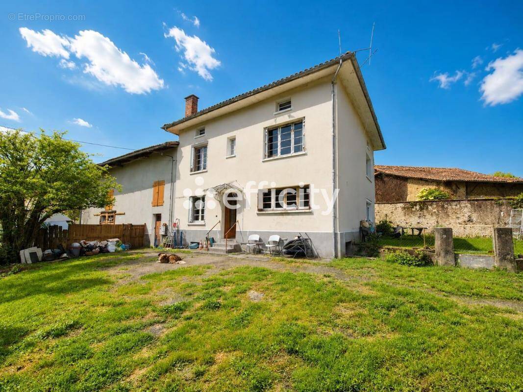 Maison à VIDEIX