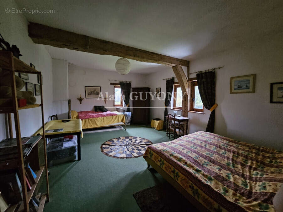 Maison à PONT-L&#039;EVEQUE