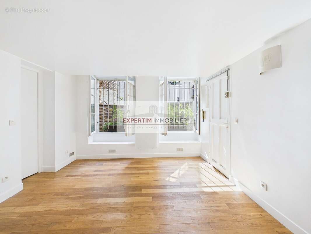 Appartement à VERSAILLES