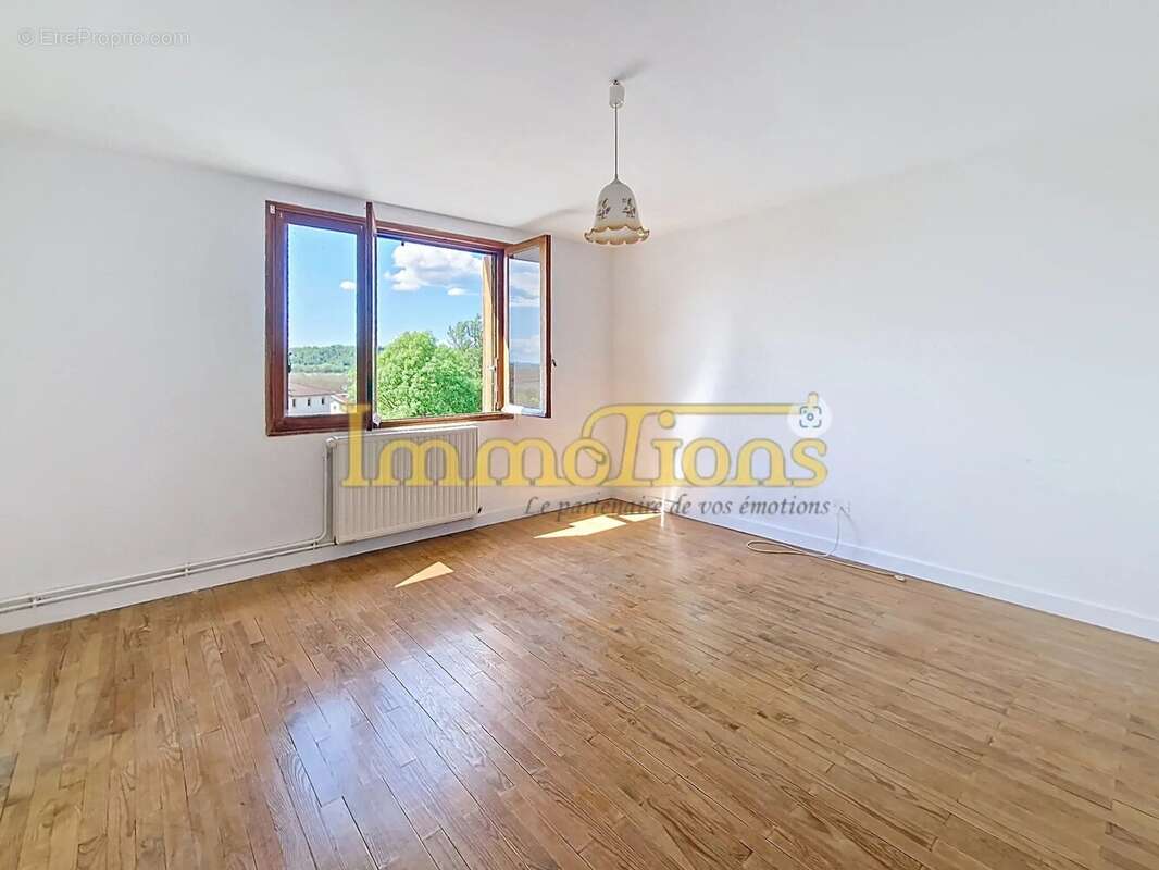 Maison à SAINT-ROMANS