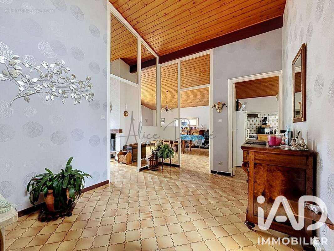 Maison 120 m² à Loubens-Lauragais  - photo 7