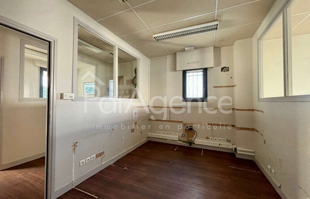 Autre à SAINT-GEORGES-DE-DIDONNE