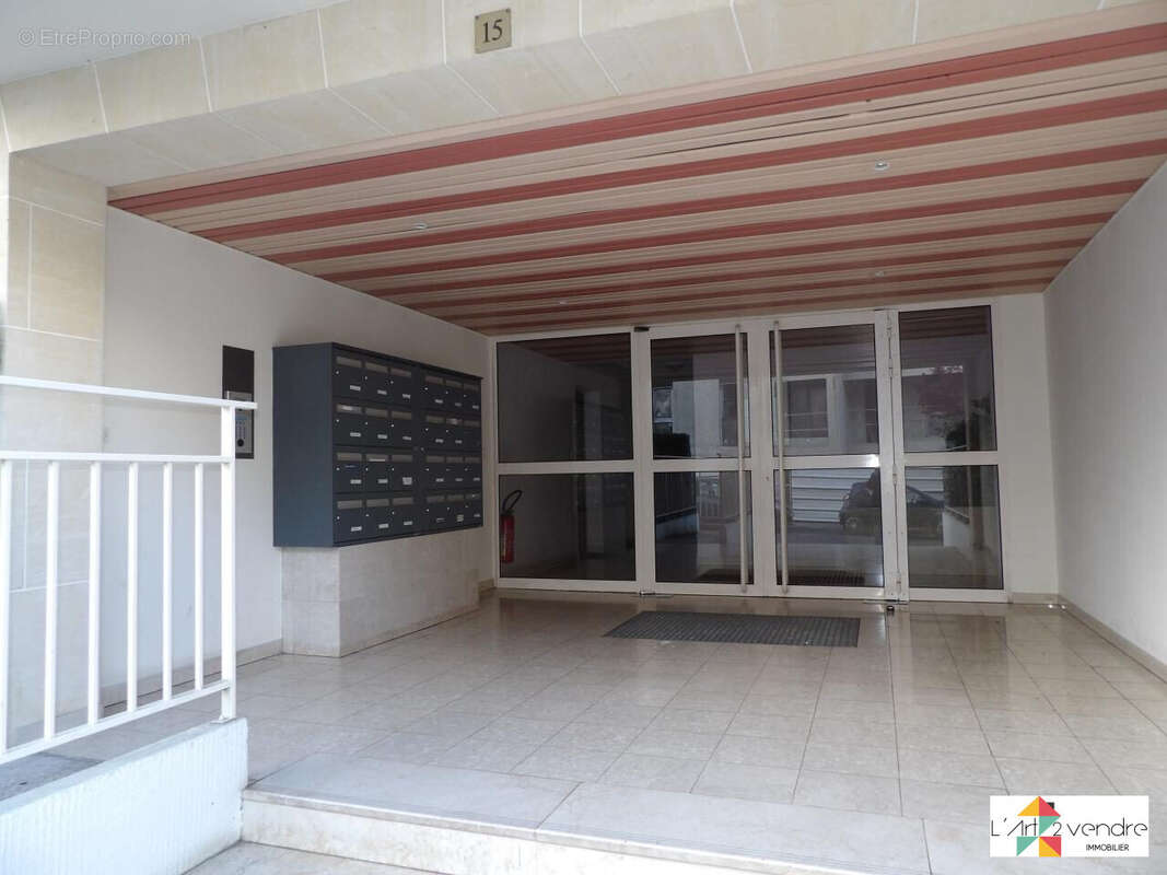 Appartement à LE PLESSIS-TREVISE
