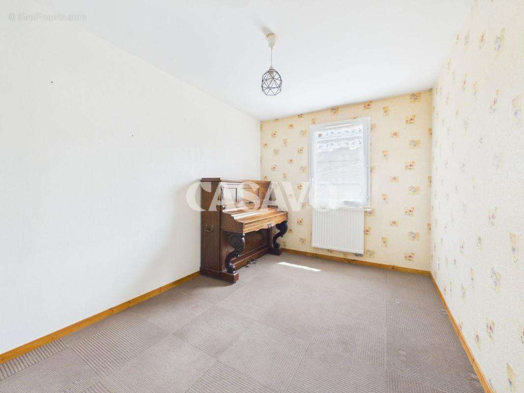 Appartement à MARENNES