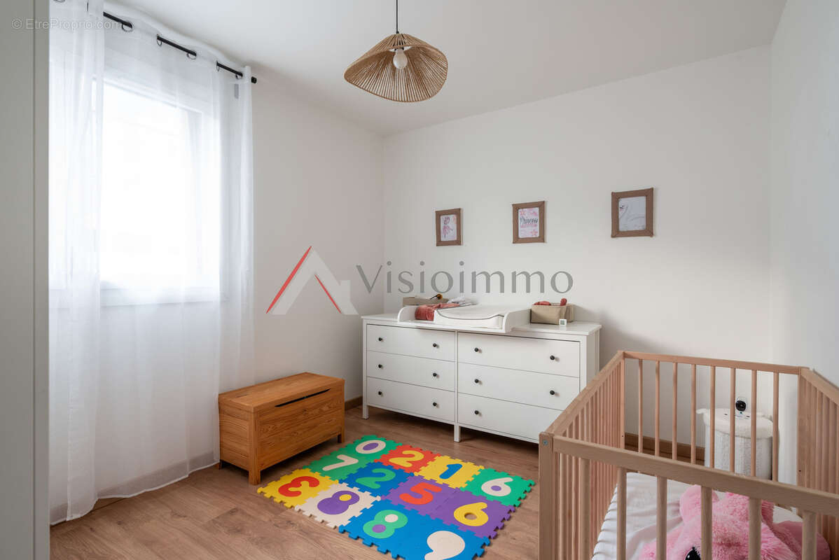 Appartement à SASSENAGE