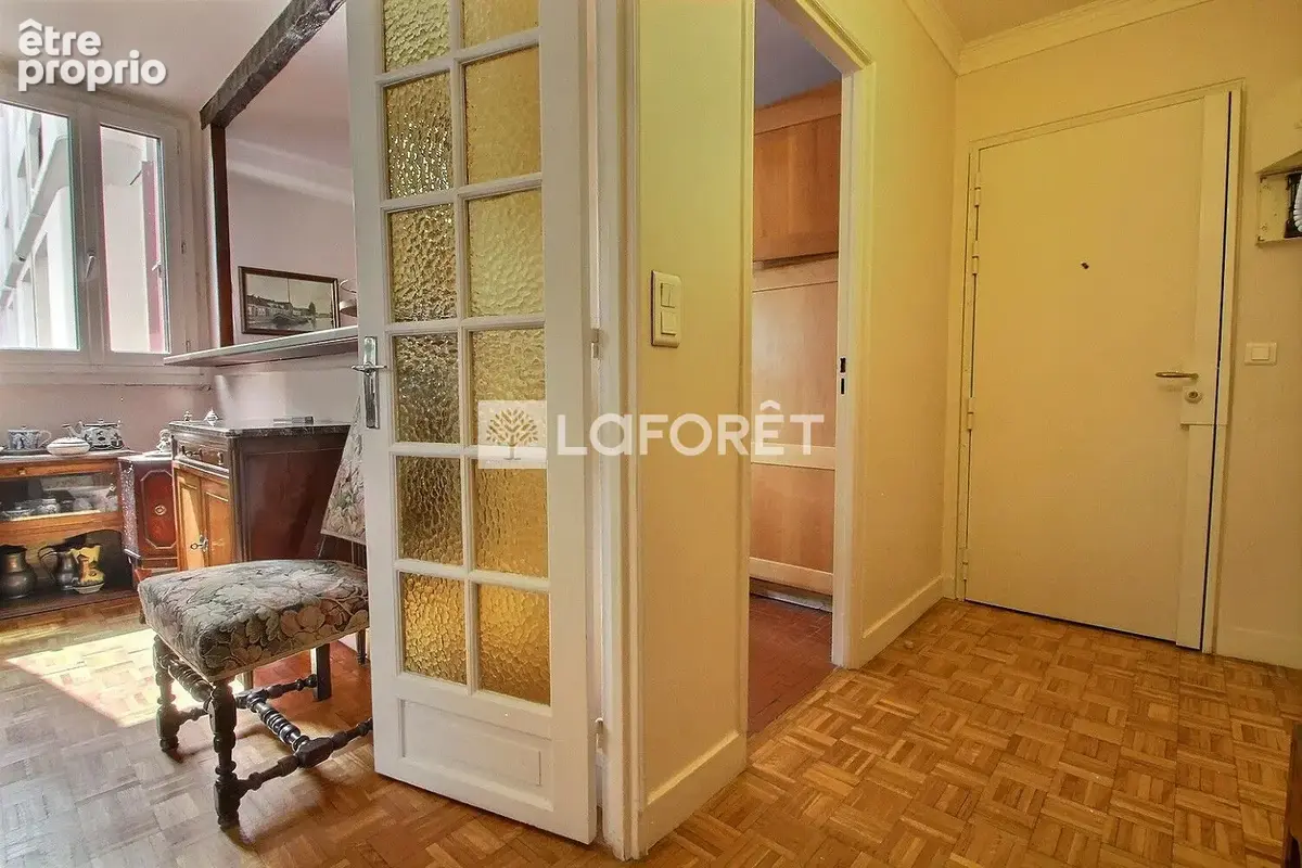 Appartement 4 pièces 75m² avec balcon, parkings et cave. - photo 8