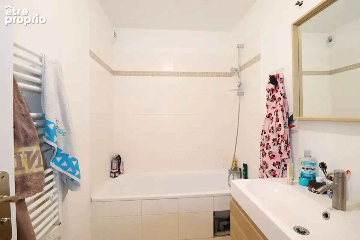 Duplex 5 pièces avec grand jardin, 4 chambres et double parking - photo 10
