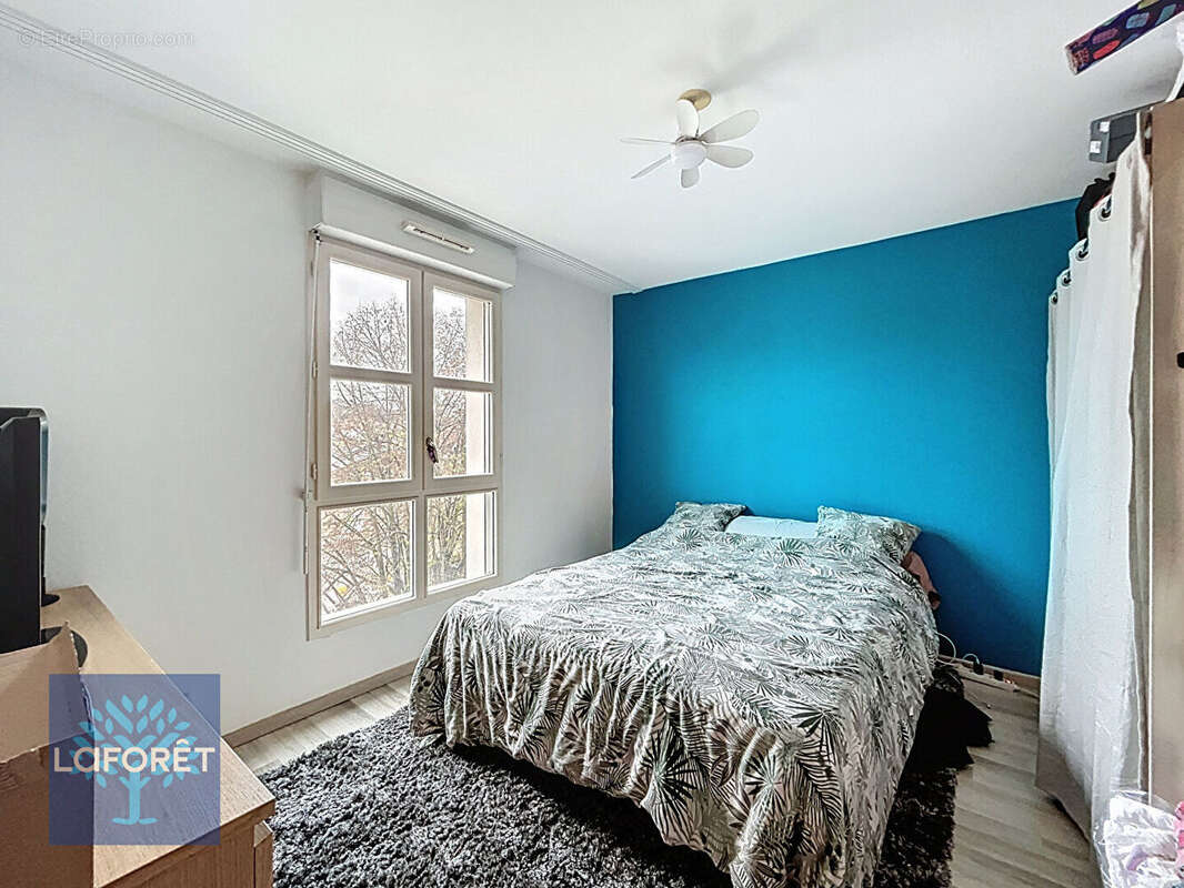 Appartement à CORBEIL-ESSONNES