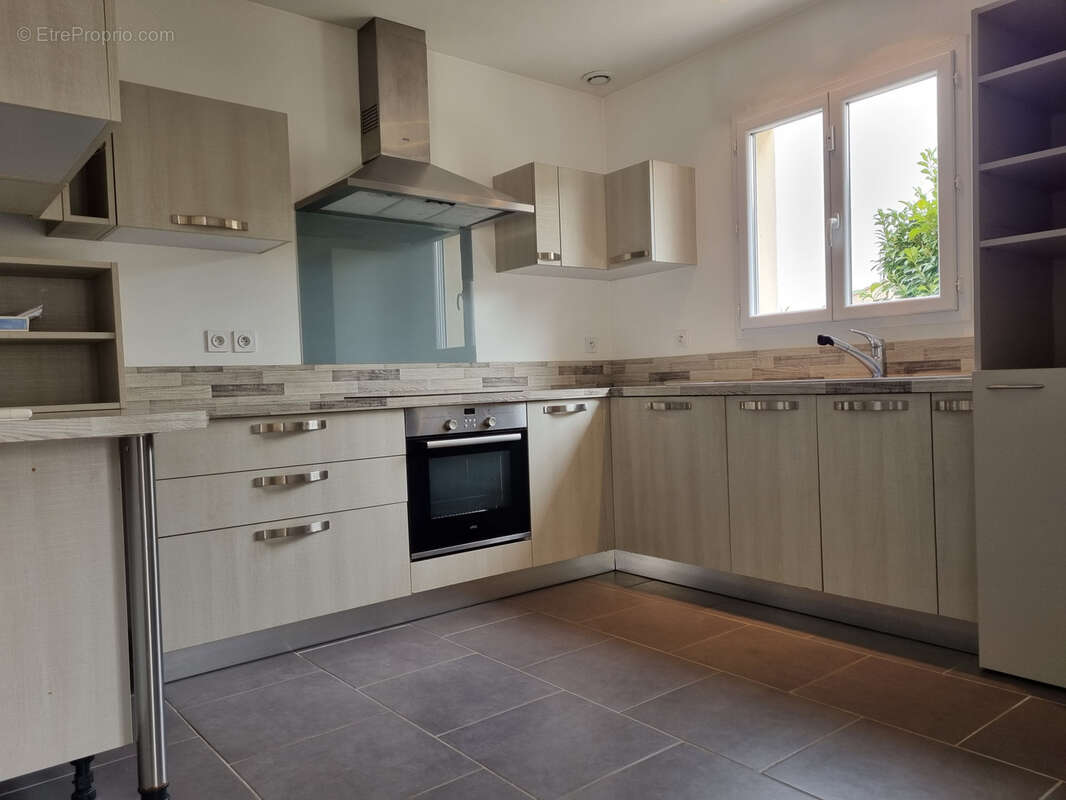 Maison à JONQUERETTES