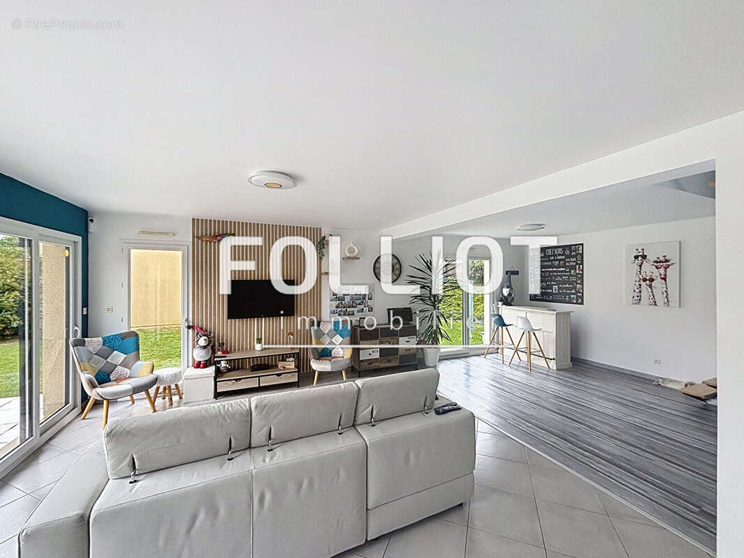 Maison à DIVES-SUR-MER