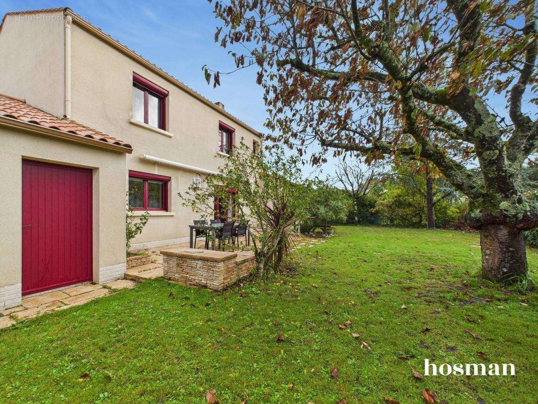 Maison à LES SORINIERES