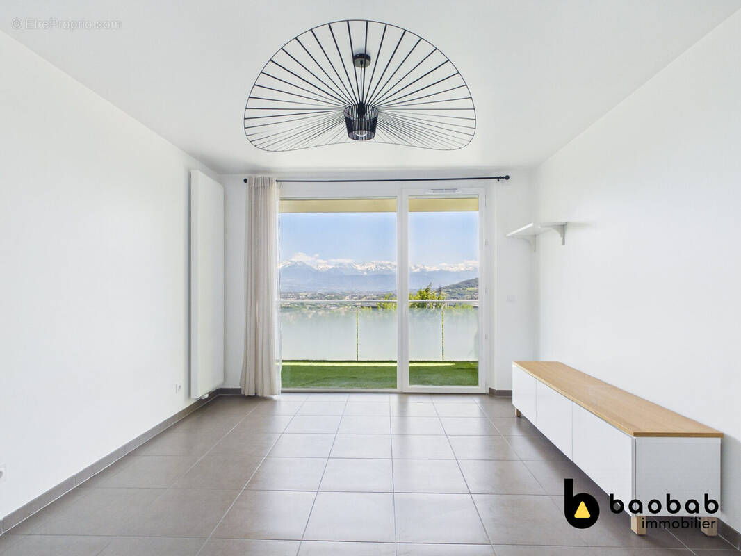 Appartement à BASSENS