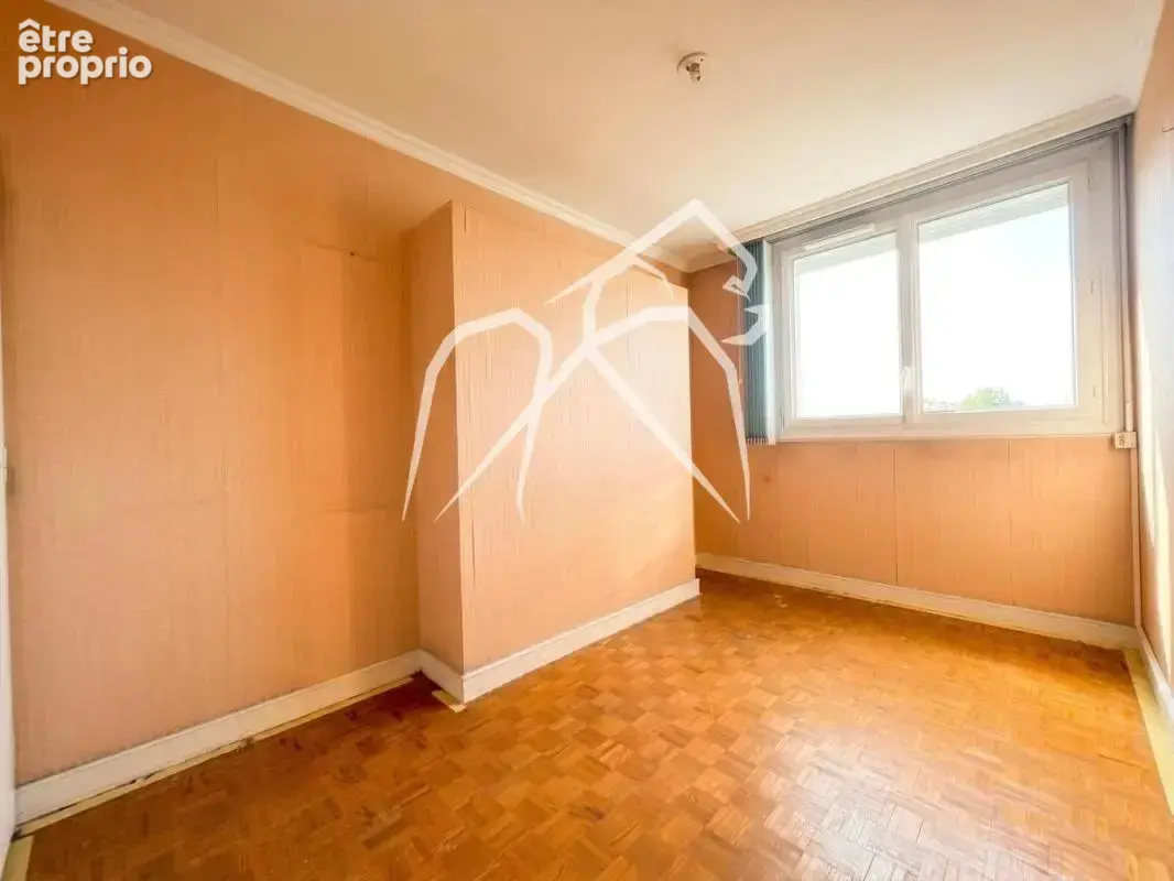 Appartement 90 m²  3 chambres  Balcons  Cave  Parking - photo 7