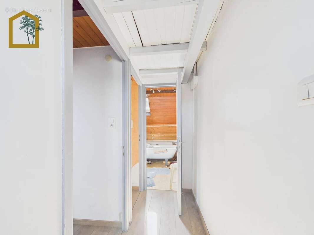 Appartement à FESCHES-LE-CHATEL