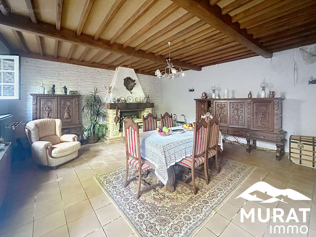 Maison 210 m² à Olloix  - photo 4