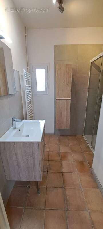 Maison à PELISSANNE