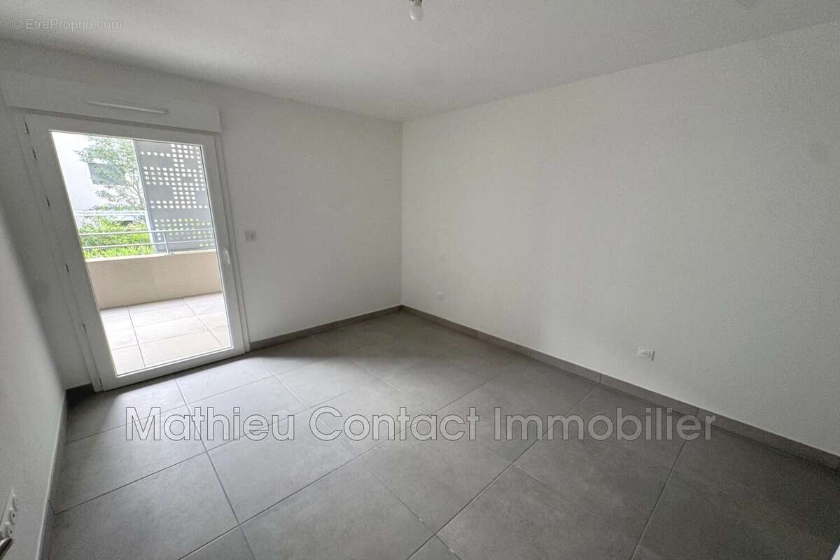 Appartement 46 m² à Nimes  - photo 9