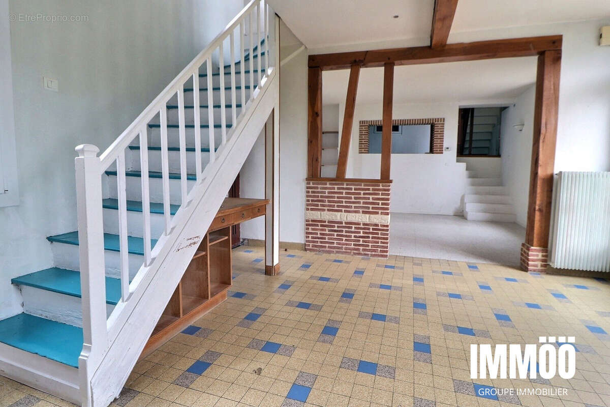 Maison à JUMIEGES