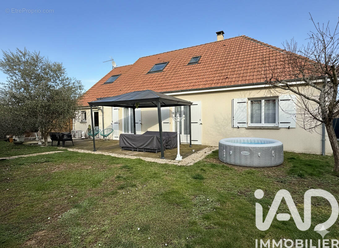 Photo 1 - Maison à SAINT-DENIS-LES-PONTS