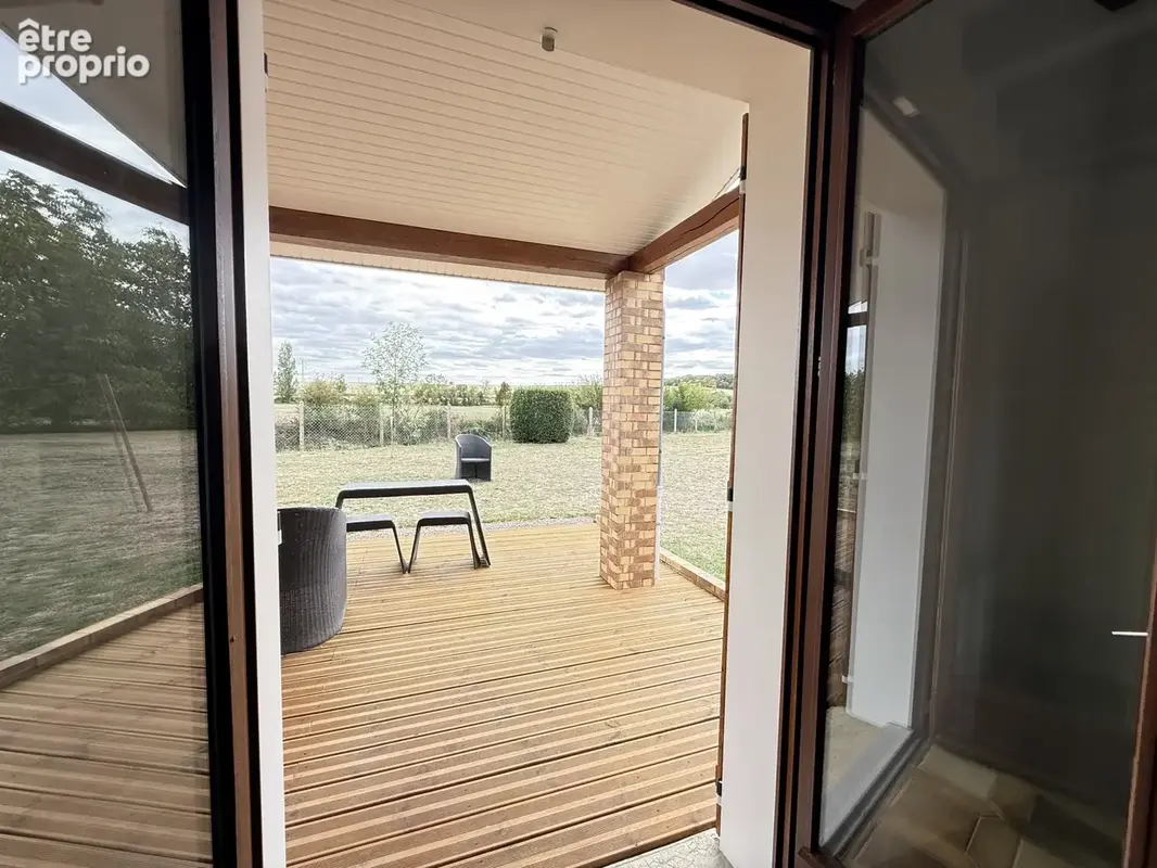 VINON - Pavillon avec beau terrain à découvrir rapidement - photo 4