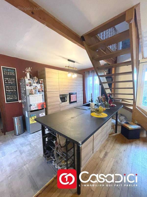 Maison à SAINT-LEGER-DES-VIGNES