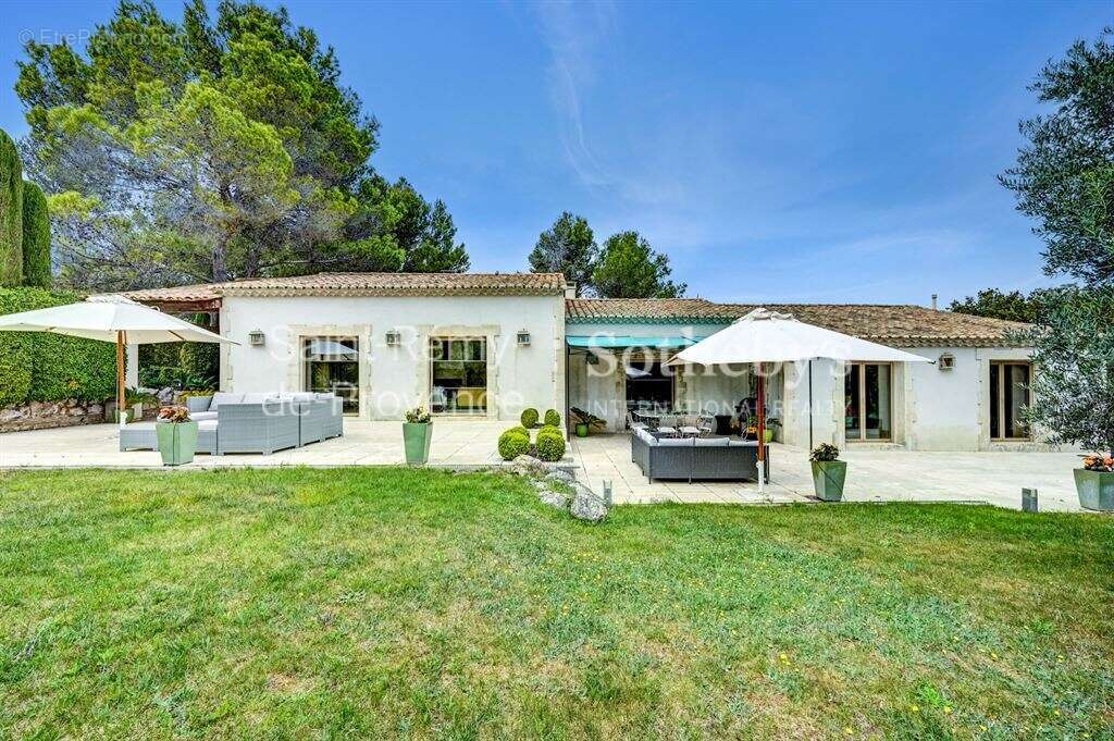 Maison à EYGALIERES