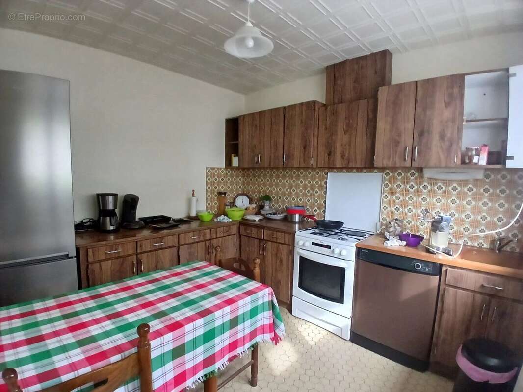 Maison à CERCY-LA-TOUR