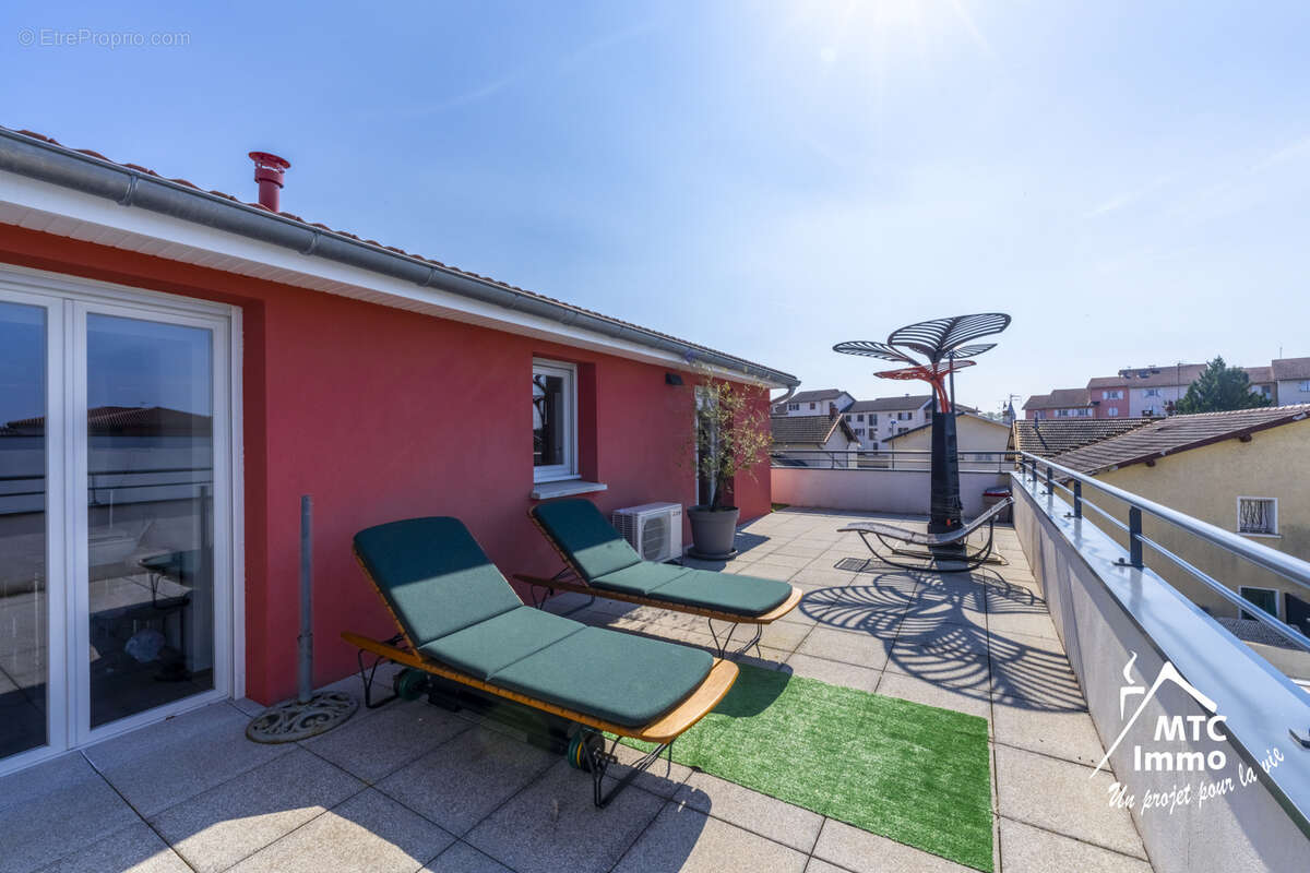 Appartement à LOYETTES